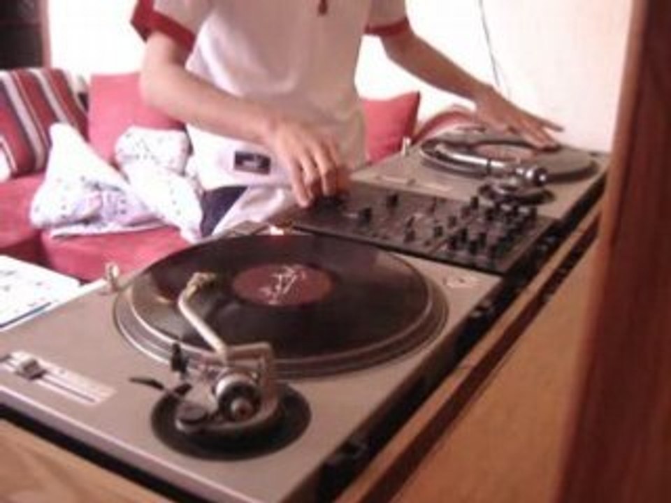 DjAd scratch session