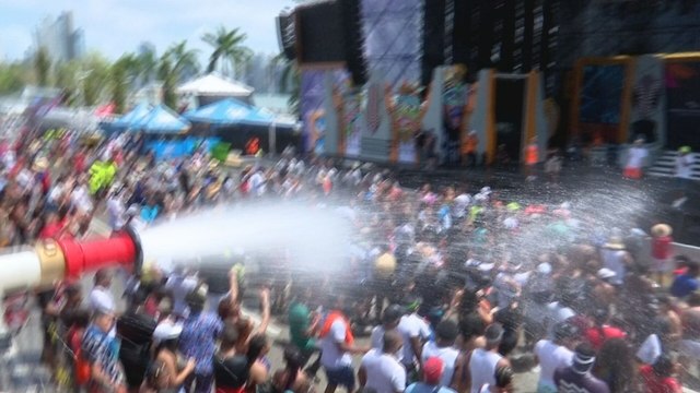 La delgada línea entre el gozo y el riesgo de contraer infecciones de transmisión sexual en carnavales