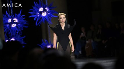 Florence Pugh in passerella alle sfilate di Londra