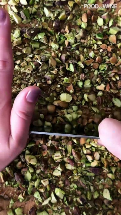How to Make Pistachio Cookie Cups