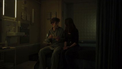 This job is agony. Experience #Mickey17 #RobertPattinson