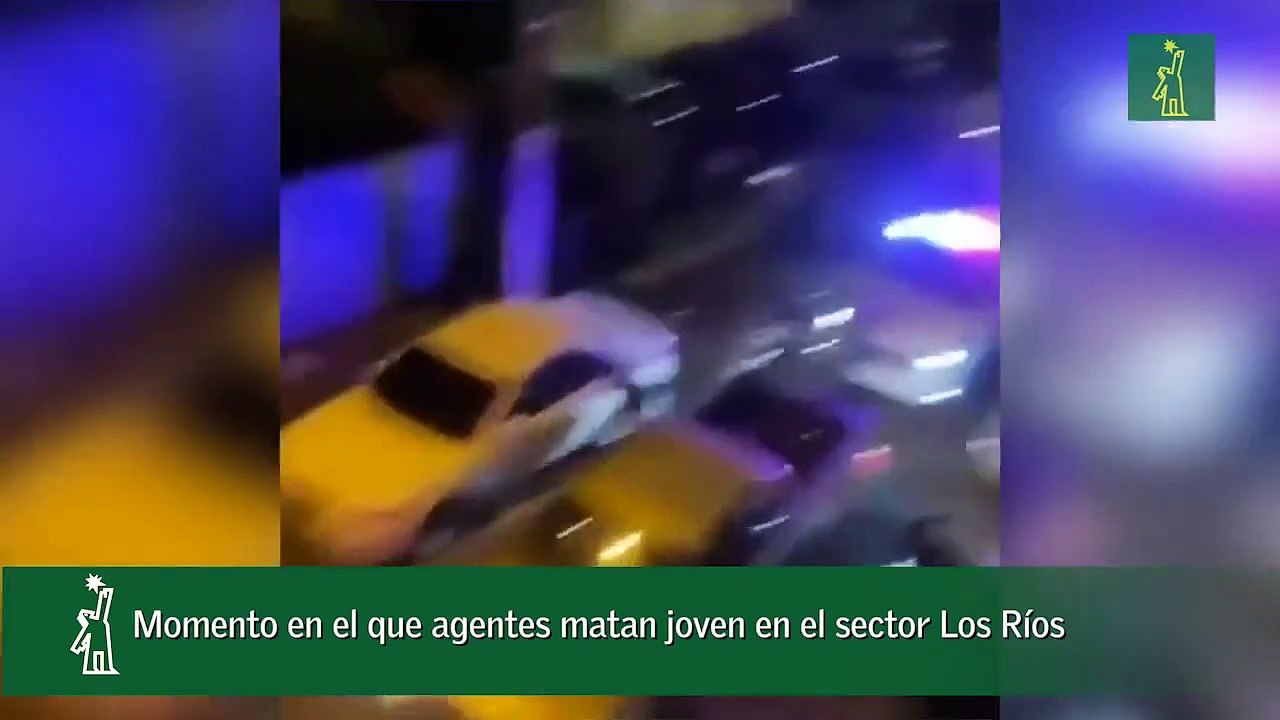 Momento en el que agentes matan joven en el sector Los Ríos_1