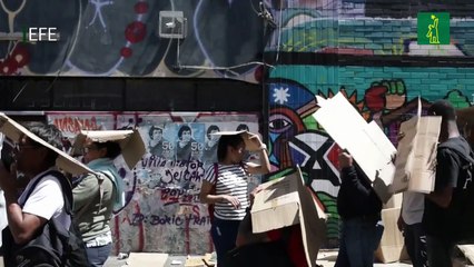 "Confusión" en el proceso de enrolamiento de migrantes provoca caos en Santiago de Chile