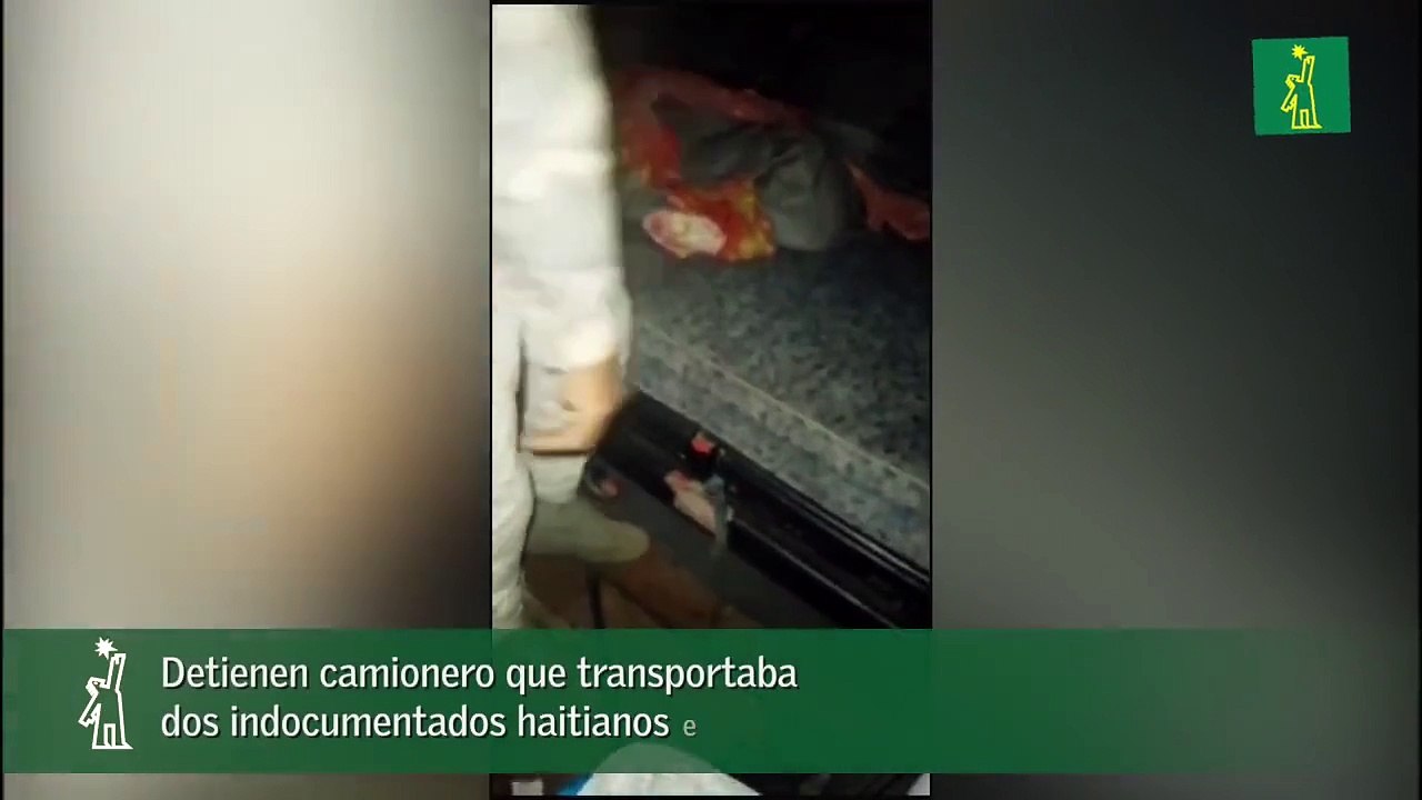 Detienen camionero que transportaba dos indocumentados haitianos en Dajabón