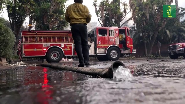 Casas carbonizadas y miles de evacuados por feroz incendio forestal en Malibú