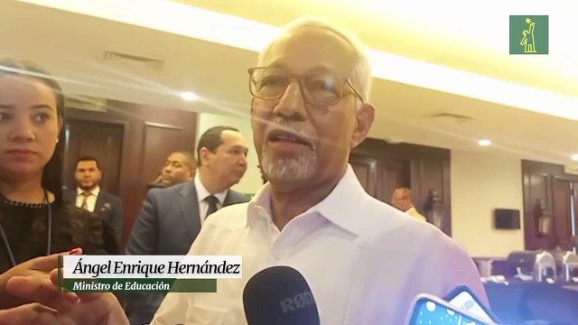 Hay un pesimismo en lo que se dice de la educación en el país , dice Ministro de Educación