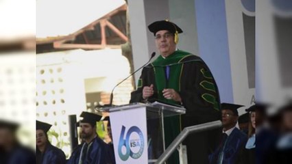 Las noticias falsas y el llamado de Luis Abinader