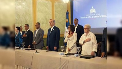 RD firma acuerdo con el American Museum of Natural History