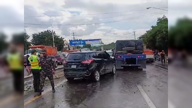 Accidente de tránsito en Santiago con 12 vehículos involucrados