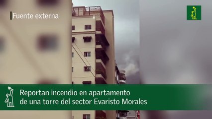 Reportan incendio en apartamento de una torre del sector Evaristo Morales