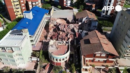 Un muerto y casi una decena de desaparecidos tras derrumbe de un hotel en Argentina