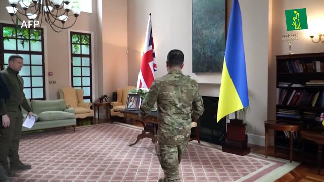 El ejército ucraniano recuperó casi 6.000 km2 controlados por Rusia, dice Zelenski