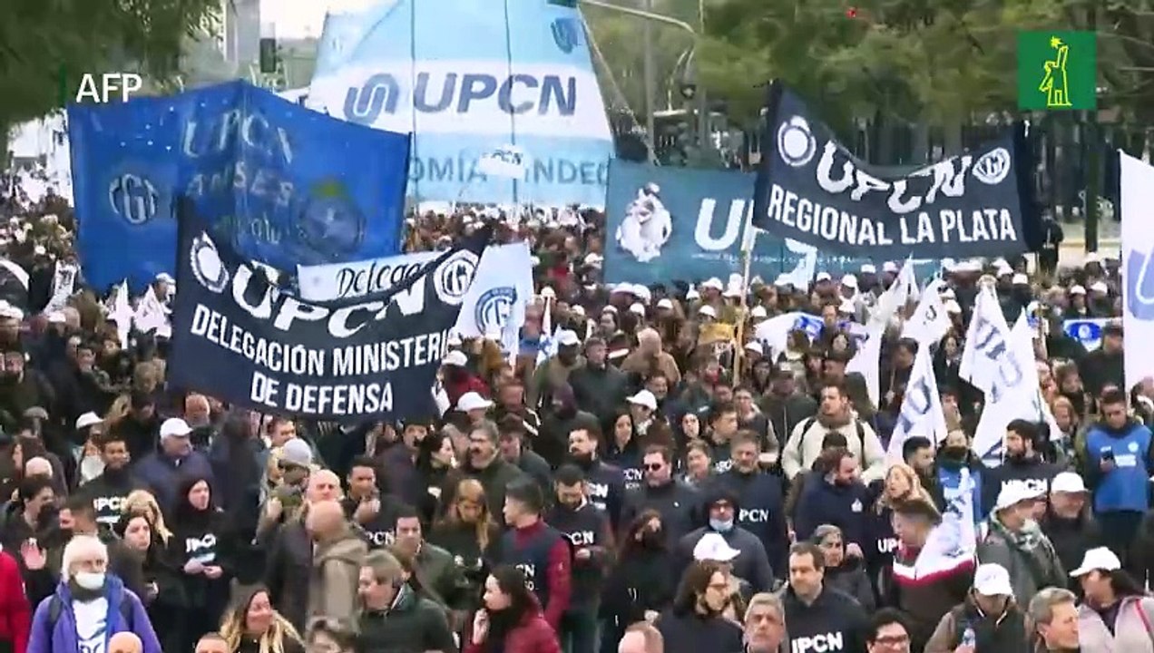 Marchas a favor y en contra del gobierno en Argentina en medio de ...