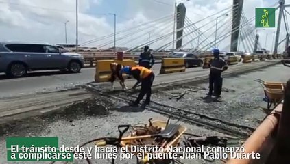 El tránsito comenzó a complicarse el puente Juan Pablo Duarte debido a los trabajos de rehabilitación