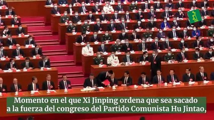 Momento en el que Xi Jinping ordena que sea sacado  a la fuerza del congreso del Partido Comunista Hu Jintao