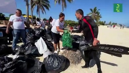 La basura se acumula en una Habana desbordada