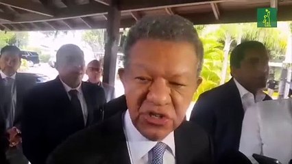 Leonel Fernández acusa al PRM de comprar funcionarios electos