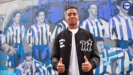 Futbolista dominicano José de León es firmado por el Alavés hasta 2029