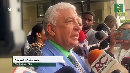 Diputados favorecen que Danilo Medina siga presidiendo el PLD porque es "el líder máximo y natural" del partido