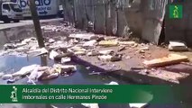 Alcaldía del Distrito Nacional interviene imbornales en calle Hermanos Pinzón