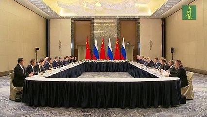 Putin y Xi abogan por un "mundo multipolar justo" al margen de una cumbre en Kazajistán