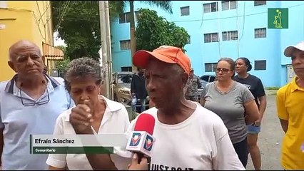 Comunitarios de Villa Consuelo denuncian colapso del sistema cloacal