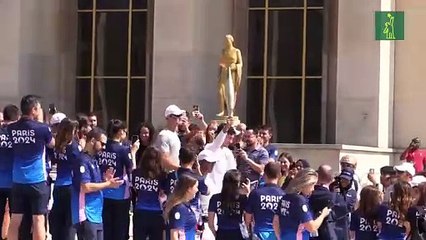 La llama olímpica finaliza su recorrido en París hasta la apertura de los Juegos