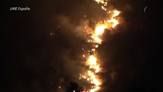Incendio forestal arrasa más de 2.500 hectáreas en centro de España