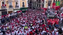 San Fermín se pasea por las calles de Pamplona en su día grande
