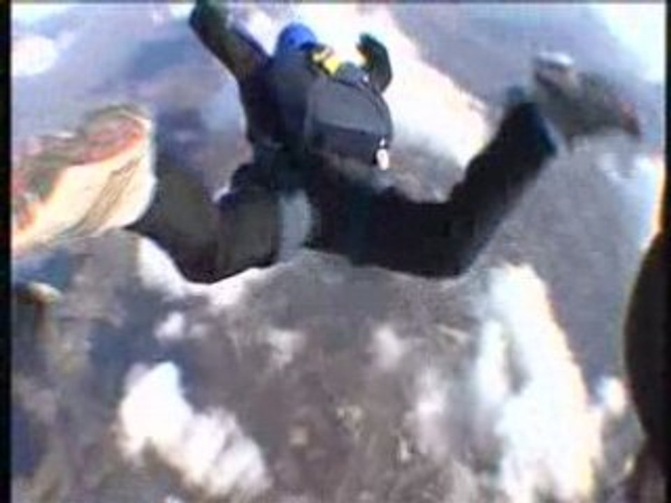 saut parachute 053