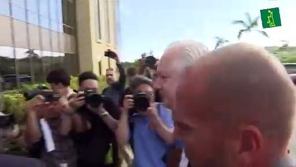 Assange se declara culpable como parte de un acuerdo con la justicia de EEUU