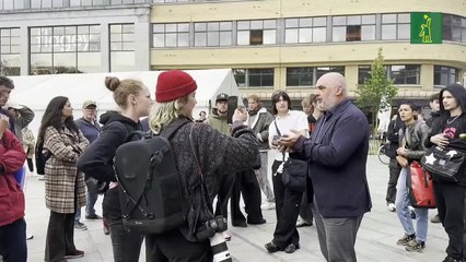 Estudiantes intentan boicotear charla universitaria en Bruselas de un exembajador israelí