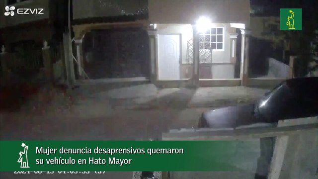 Mujer Denuncia Desaprensivos Quemaron Su Vehículo En Hato Mayor