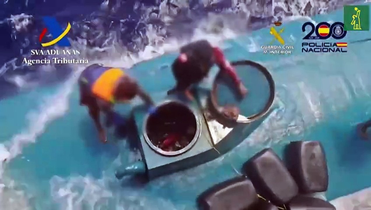 Narcotraficantes colombianos hunden submarino y su carga frente a costa de España