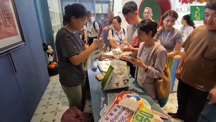 Pingdu, la capital de la industria de las pestañas postizas de China