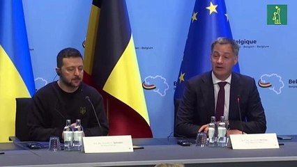 Zelenski firma un acuerdo para recibir aviones F-16 y presiona por una cumbre de paz