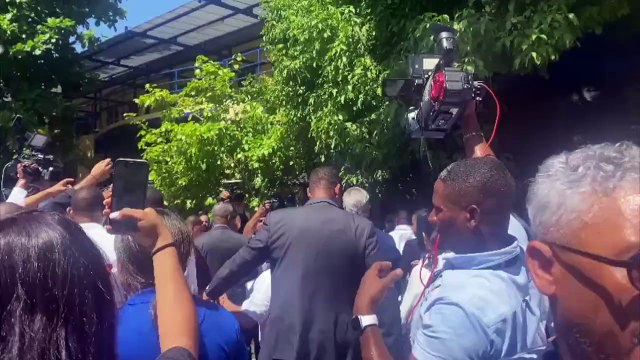 Encuentro Del Presidente De La República Luis Abinader Junto Al Excandidato A Diputado Rafael Paz, Quien Le Deseó “Paz” Al Mandatario En Este Proceso Electoral. También Estuvo Selineé Mendez