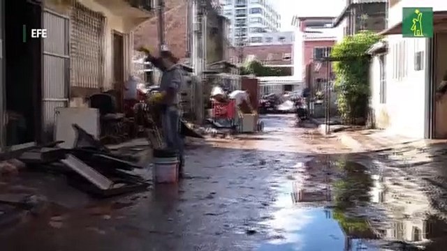 Comienzan a bajar las aguas al cumplirse dos semanas de la inundación en Porto Alegre