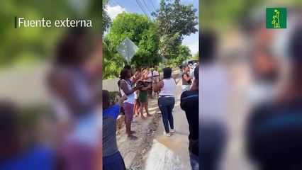 Protesta en Benerito por Falta de Energía Eléctrica Moradores Exigen Solución Inmediata.mp4