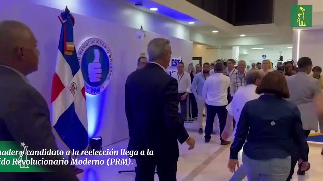 El presidente Luis Abinader y candidato a la reelección llega a la Casa Nacional de Partido Revolucionario Moderno
