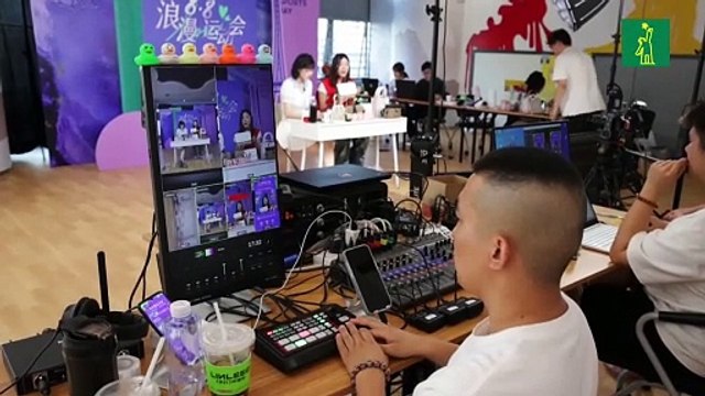 Los 'streamers' chinos, entre expectativas y desafíos tras la regularización de su oficio