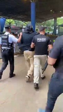 PCPR e Polícia do Paraguai prendem foragido responsável por tráfico em 13 cidades do Paraná