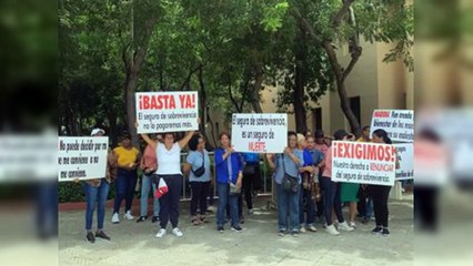 Docente jubilados piden poder renunciar a seguro de sobrevivencia