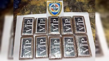Tres hombres detenidos por droga en Villa Mella