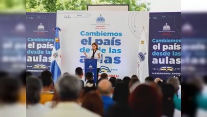 Vicepresidenta Raquel Peña llama a los profesores a autoevaluarse