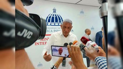 Chu Vásquez dice que se va satisfecho de Interior y Policía
