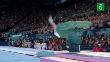 Simone Biles conduce a EEUU al oro por equipos en gimnasia de París-2024