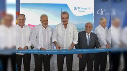Inicia ruta de Air Europa que conecta a Santiago con Madrid
