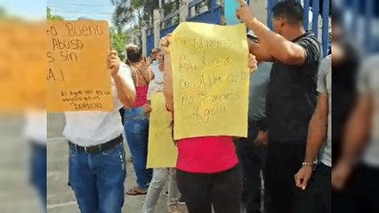 Protesta por falta de agua potable en Santiago