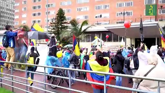 Miles protestan en Colombia durante visita de Comisión Interamericana de Derechos Humanos